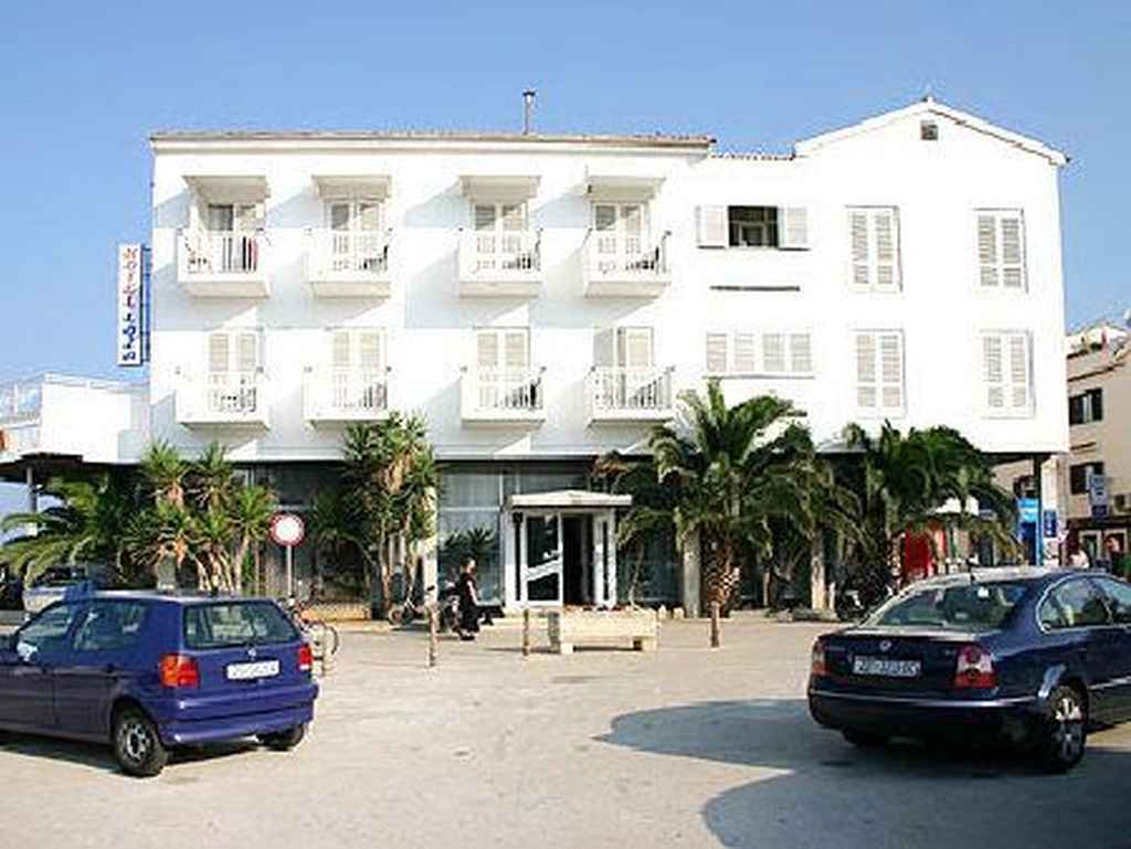 The Loza - Seaside Festival Hotel Novalja Eksteriør billede